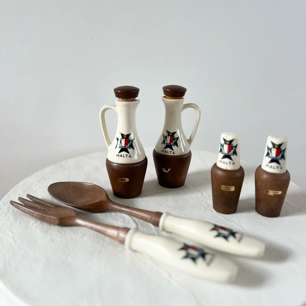 VINTAGE MATERIAL 6 PIECE SALAD SERVING SET‎
